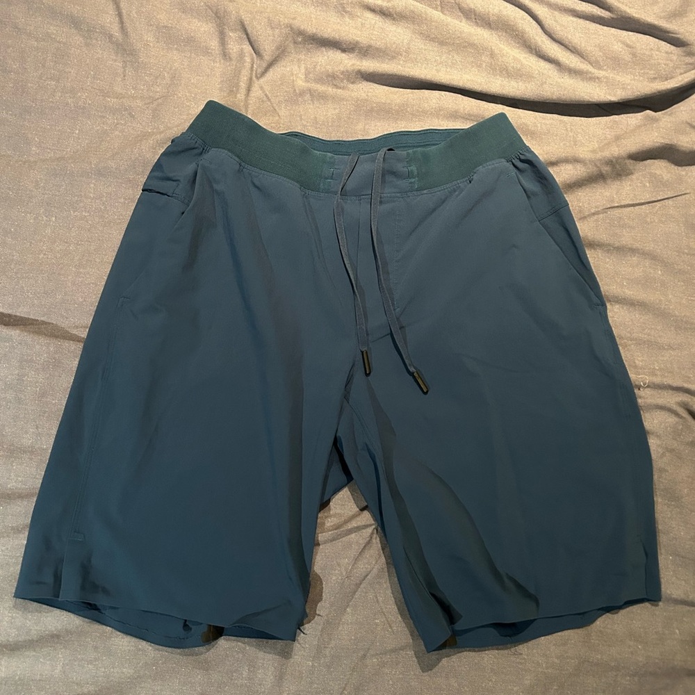 Men’s Blue Lululemon Shorts